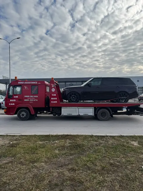 Road Assistance превозва: джипове, 1/8