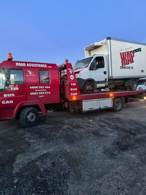 Road Assistance превозва: камиони, 2/20