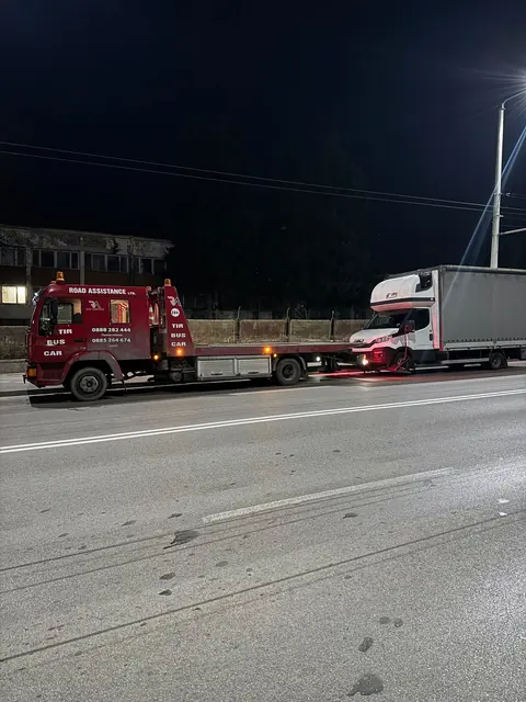 Road Assistance превозва: камиони, 10/20