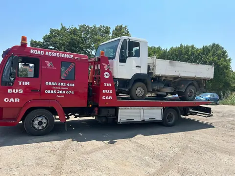 Road Assistance превозва: камиони, 16/20