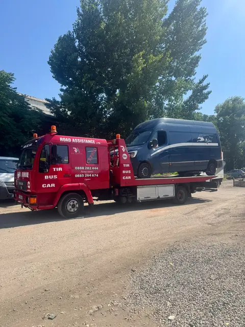 Road Assistance превозва: бусове и кемпери, 1/13
